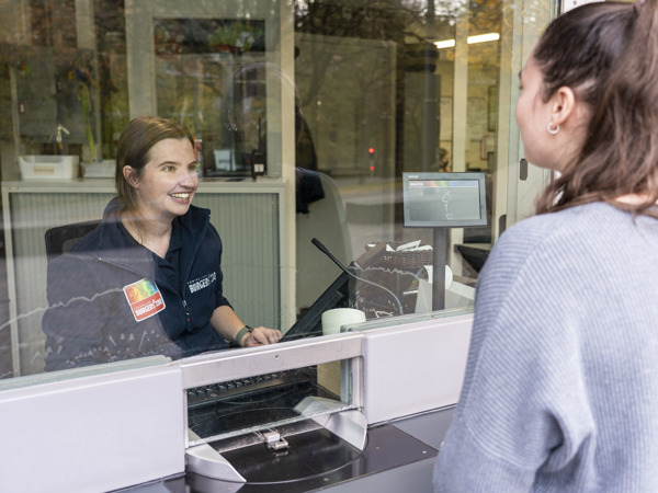 a7ab99a0-c7b5-4dff-9a35-5e076918b116